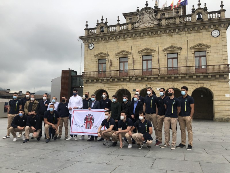 BIDASOAK IRUNGO BANDERA JASO DU