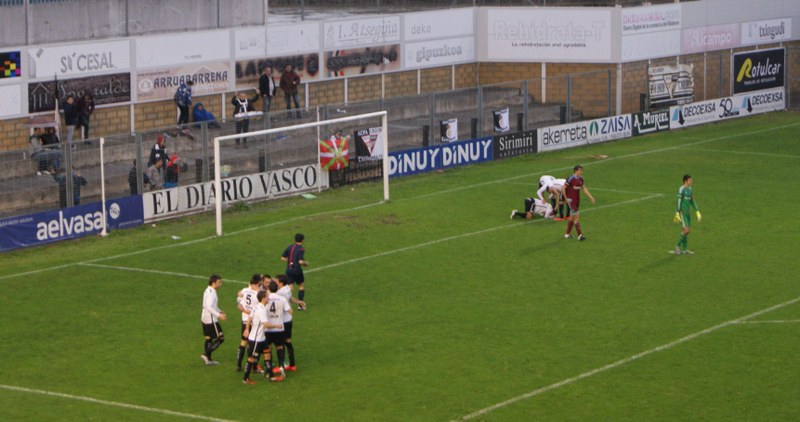 Etxekoek irabazi dute Stadium Galeko derbia