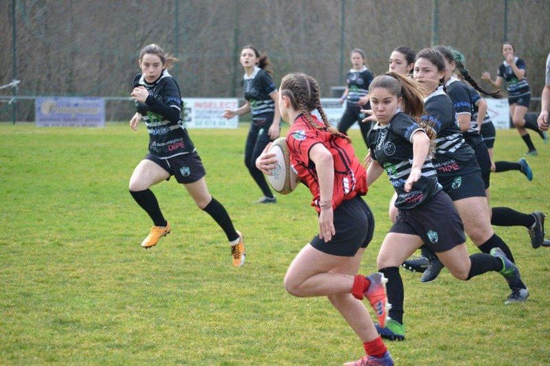 TXINGUDI RUGBY KLUBEKO EMAKUMEEK PLAIAUNDIN JASOKO DUTE MUNGIA