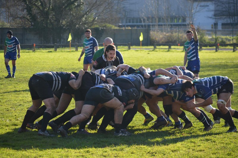 TXINGUDI RUGBY KLUBEKO SENIORRAK PLAIAUNDIN ARIKO DIRA